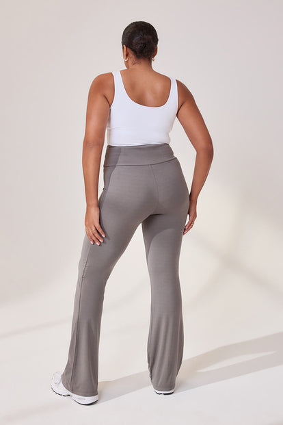 Curve Lightweight Flare Leggings - Slate Green