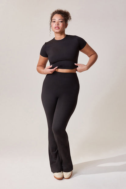 Curve Ultimate Everyday Flare Leggings - Black