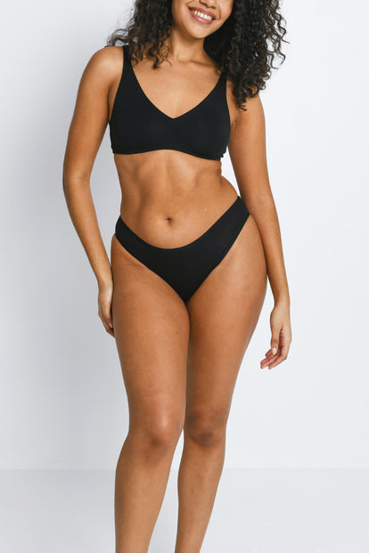 Georgia - Height: 5'8 | Wearing Size 12