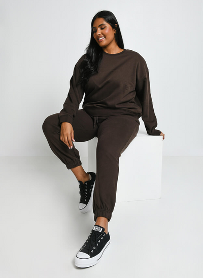 Style Has No Size: Styling Your Plus Size Jogger Sets