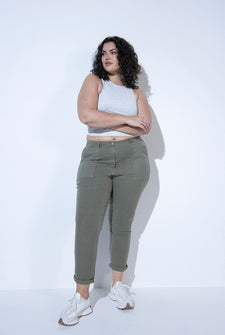 Lucy - Height: 5'9.5 | Wearing Size 18