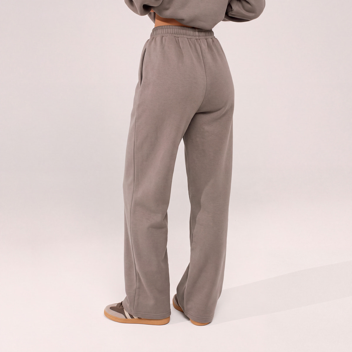 Jogger large en coton bio - Noir café