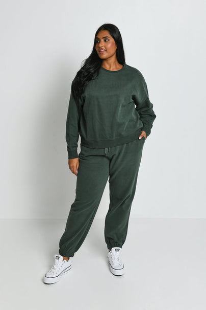 files/C_ForestGreen_EverydayJoggers_1_0269da37-bd57-46d6-8ebc-69b7987b9949.jpg