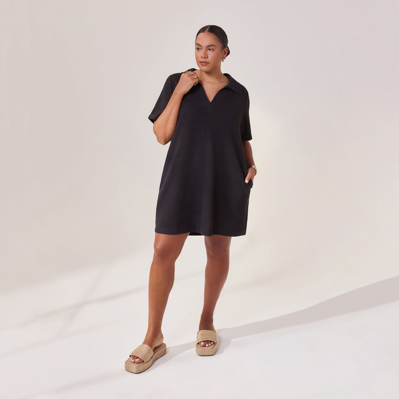 Curve Lightweight Collared Knit Dress - Black