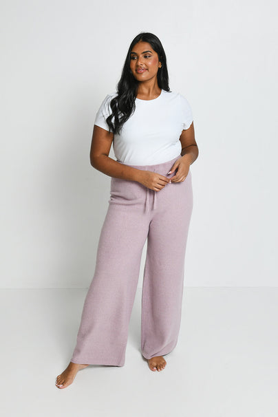files/C_Pink_WideLegKnitTrousers_1_c21ae07e-4b0a-479e-bd7f-a271a3316392.jpg