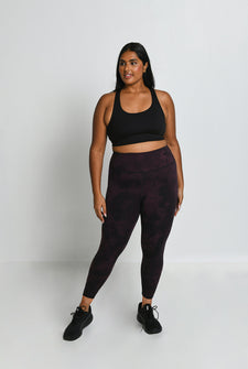 Legging 7/8e taille haute grande taille Revitalise - Dark Cherry Tie Dye