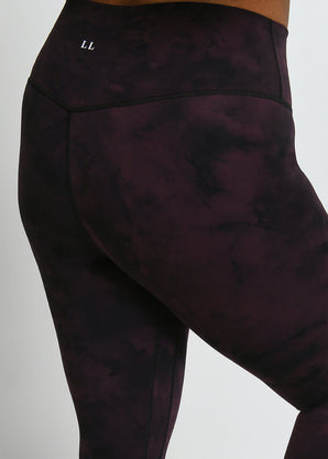 Legging 7/8e taille haute grande taille Revitalise - Dark Cherry Tie Dye