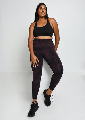 Legging 7/8e taille haute grande taille Revitalise - Dark Cherry Tie Dye