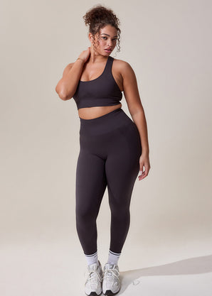 Curve Sculpt Seamless Sports Bra - Shadow