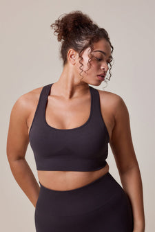 Curve Sculpt Seamless Sports Bra - Shadow