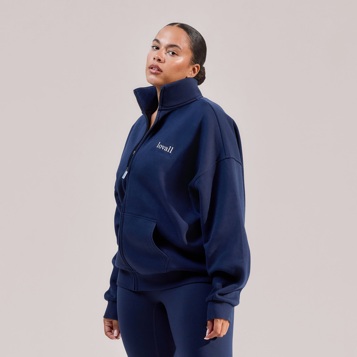 Haut zippé à col cheminée en coton biologique – Bleu marine