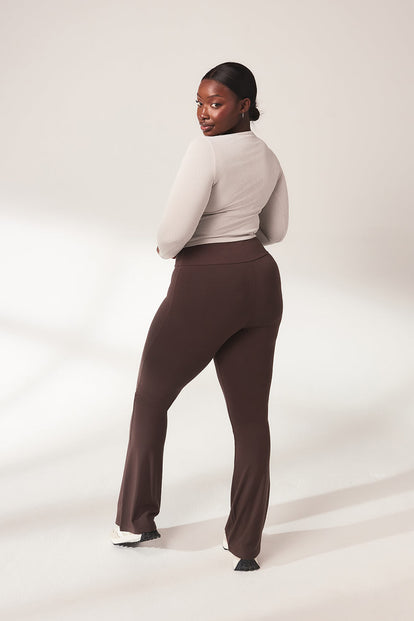 Legging léger flare grande taille - Espresso Marron