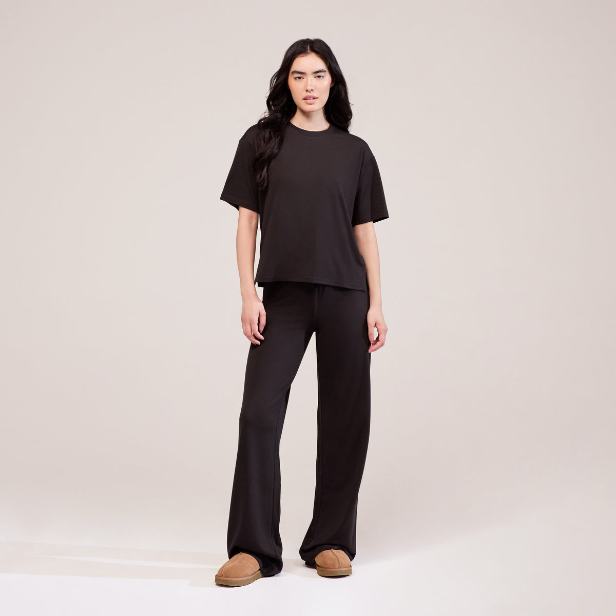 Ensemble détente large en tissu doux – Café noir