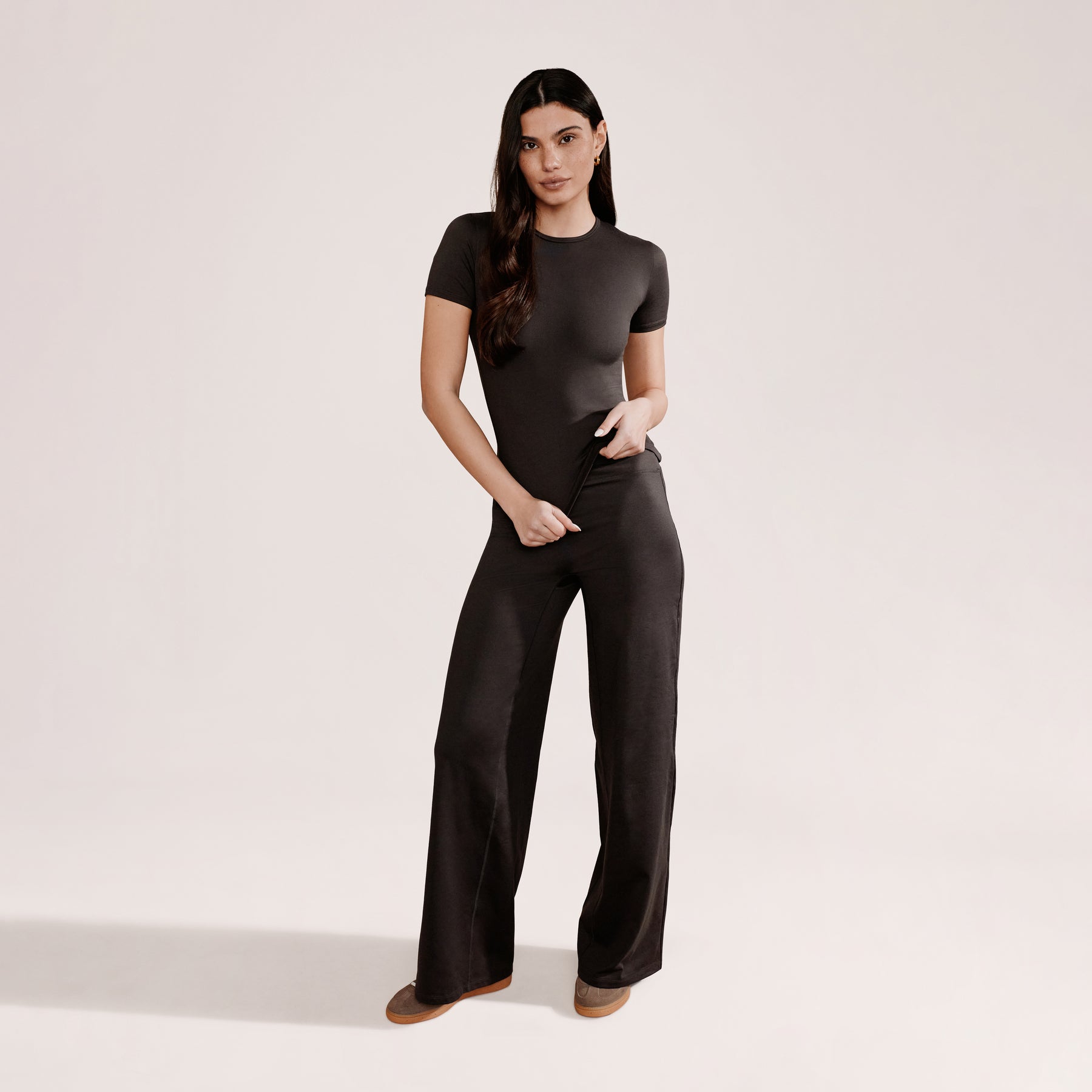 Ultimate Everyday Wide leg Trouser- Black Coffee
