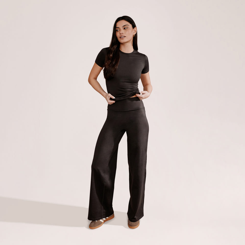 Pantalon large de tous les jours par excellence – Café noir