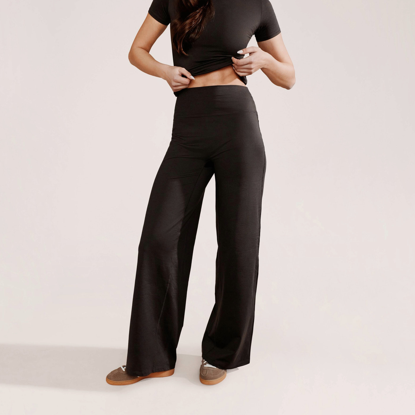 Ultimate Everyday Wide leg Trouser- Black Coffee