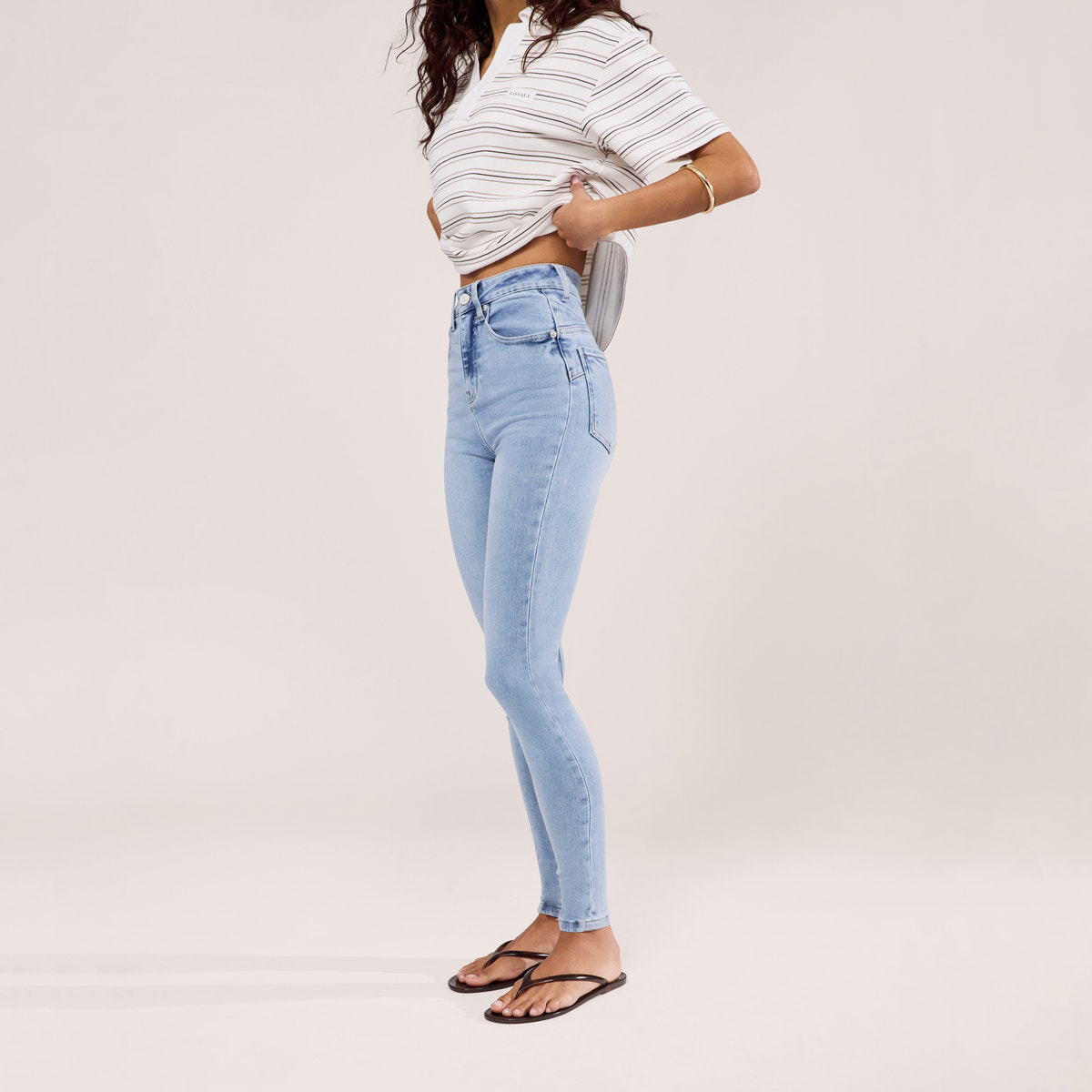 Jeans galbant et sculptant - Délavage clair