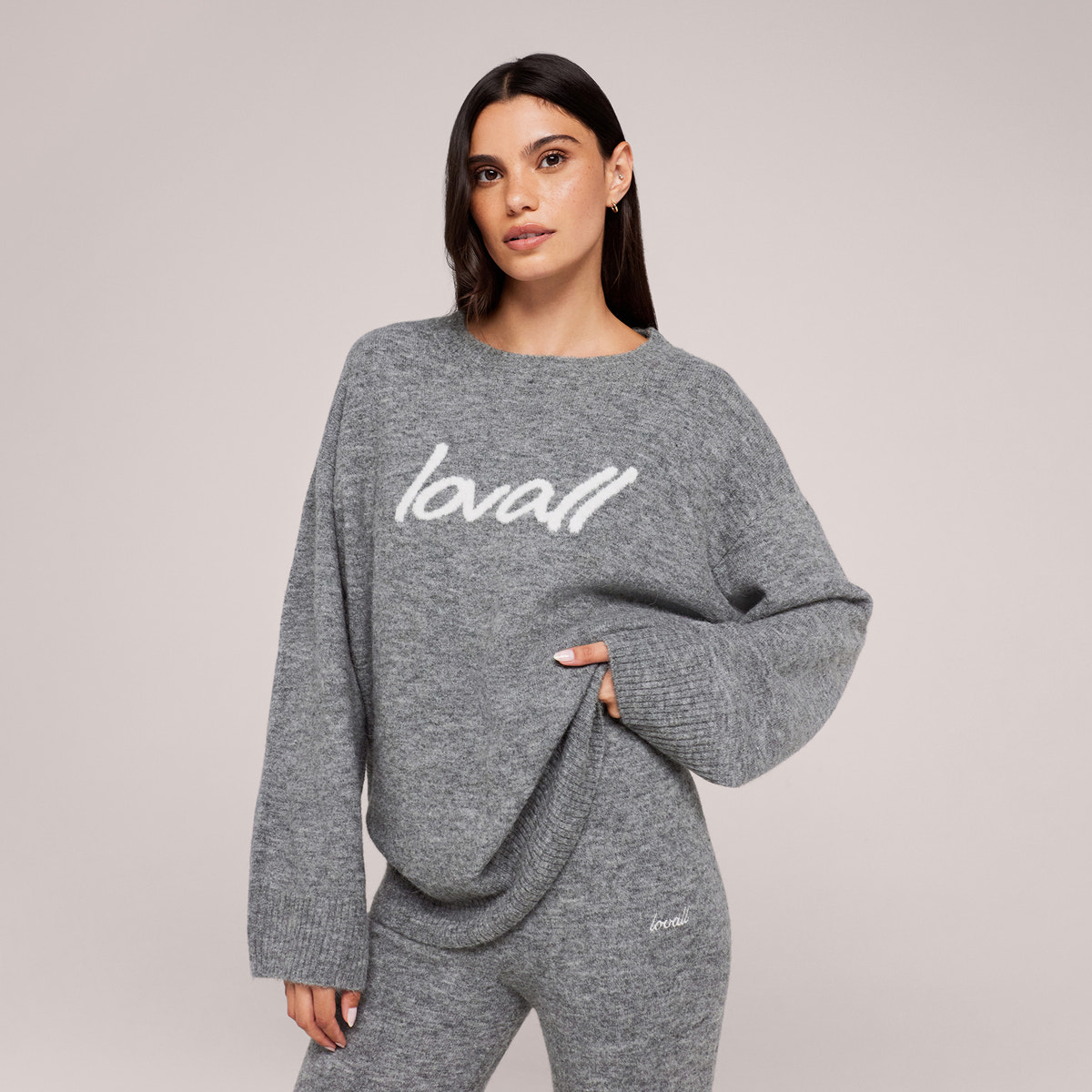 Pull oversize en maille brossée à motif script - Gris