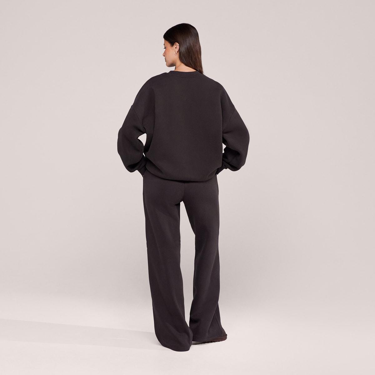 Jogger large en coton bio - Noir café