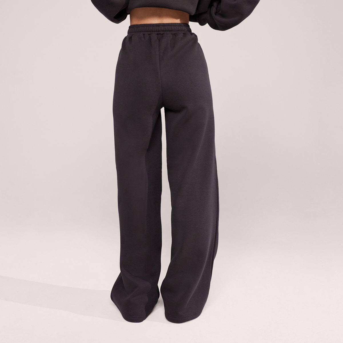 Jogger large en coton bio - Noir café