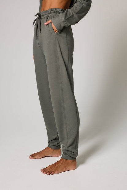 Pantalon de jogging Lounge-Luxe grande taille - Slate Green