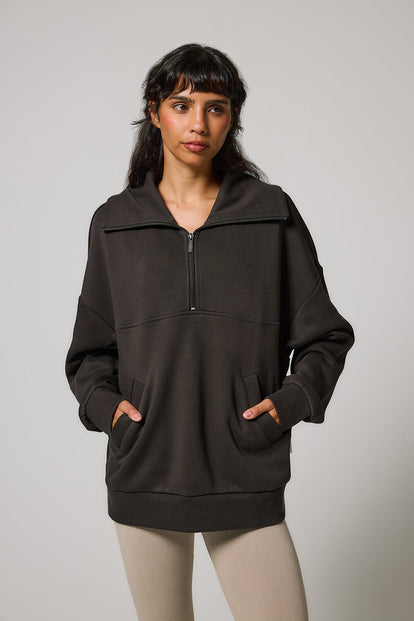 ALL SZN organique Pull Oversize avec Quart de Zip - Black Coffee