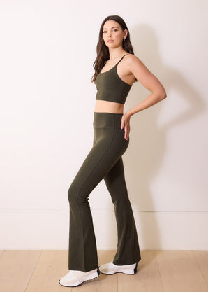 Legging flare grande taille 24/7 Revitalise - Deep Olive