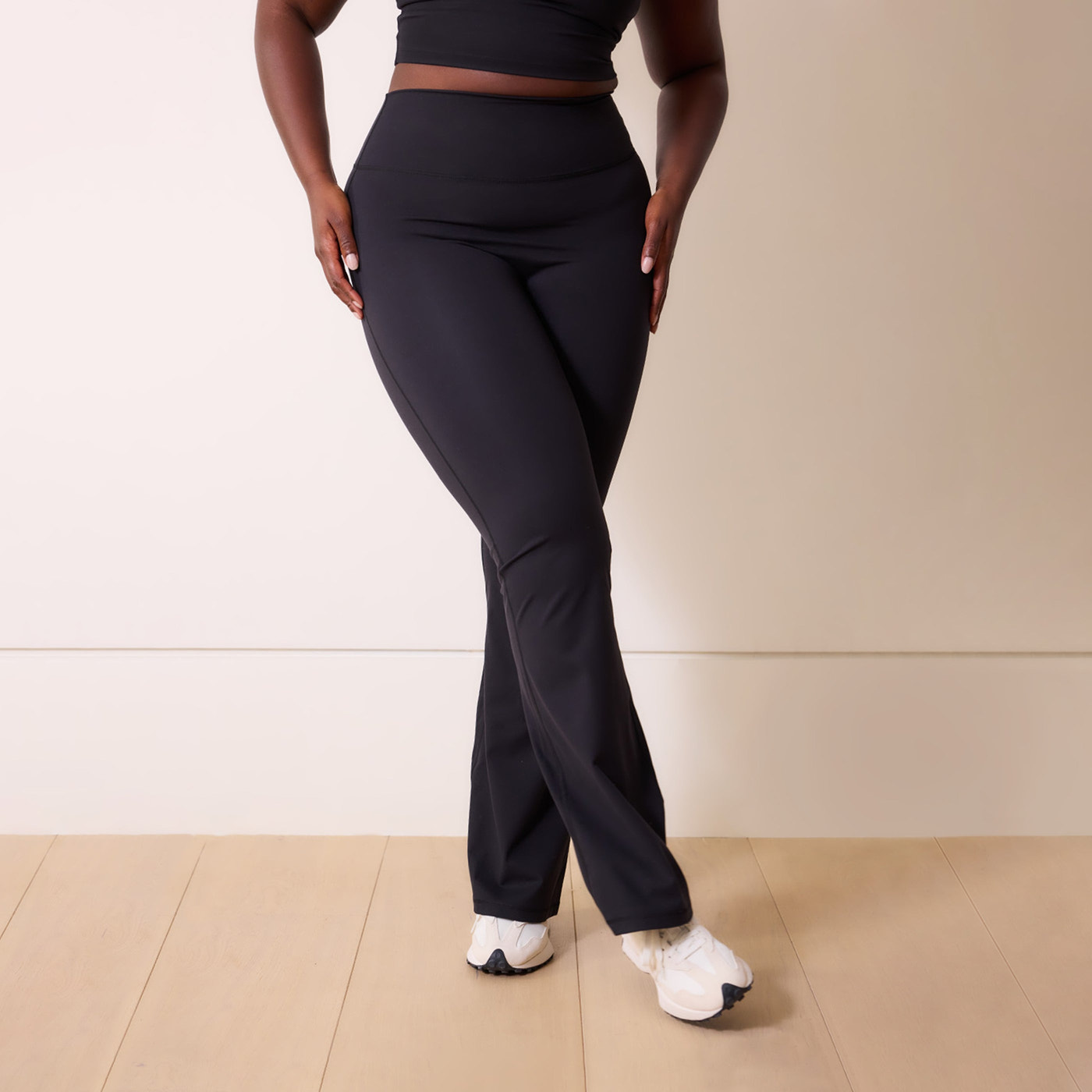 Legging flare grande taille 24/7 Revitalise - Midnight Noir