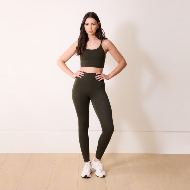 files/RevitaliseLeggings_Olive_Womens_6_c300cfe5-9ffb-454b-a9d4-58892bb66747.jpg