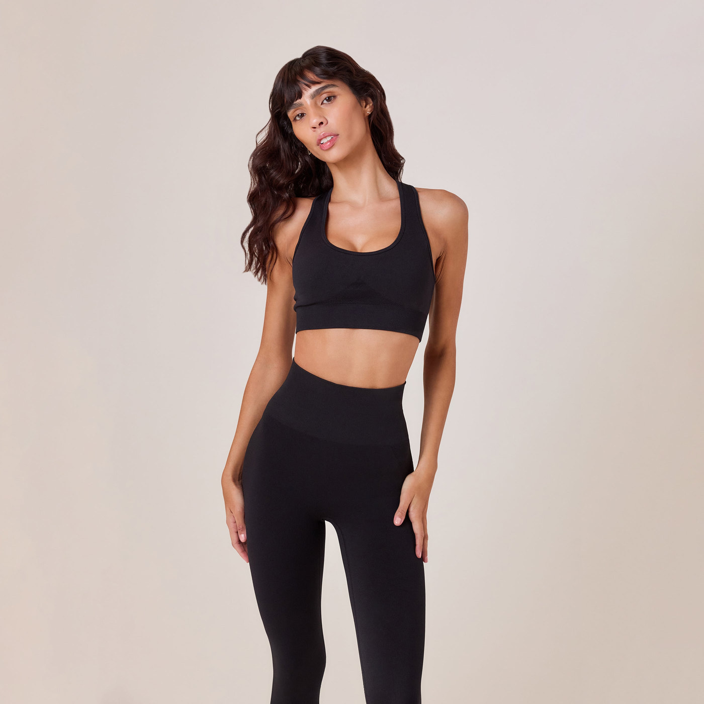 Sculpt Seamless Sports Bra - Black