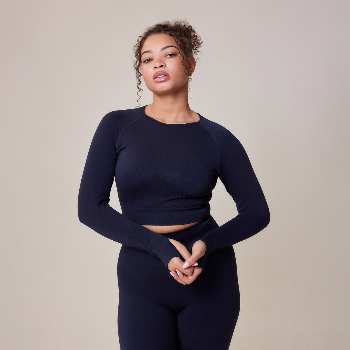 Haut sculpteur à manches longues sans coutures - Bleu marine foncé
