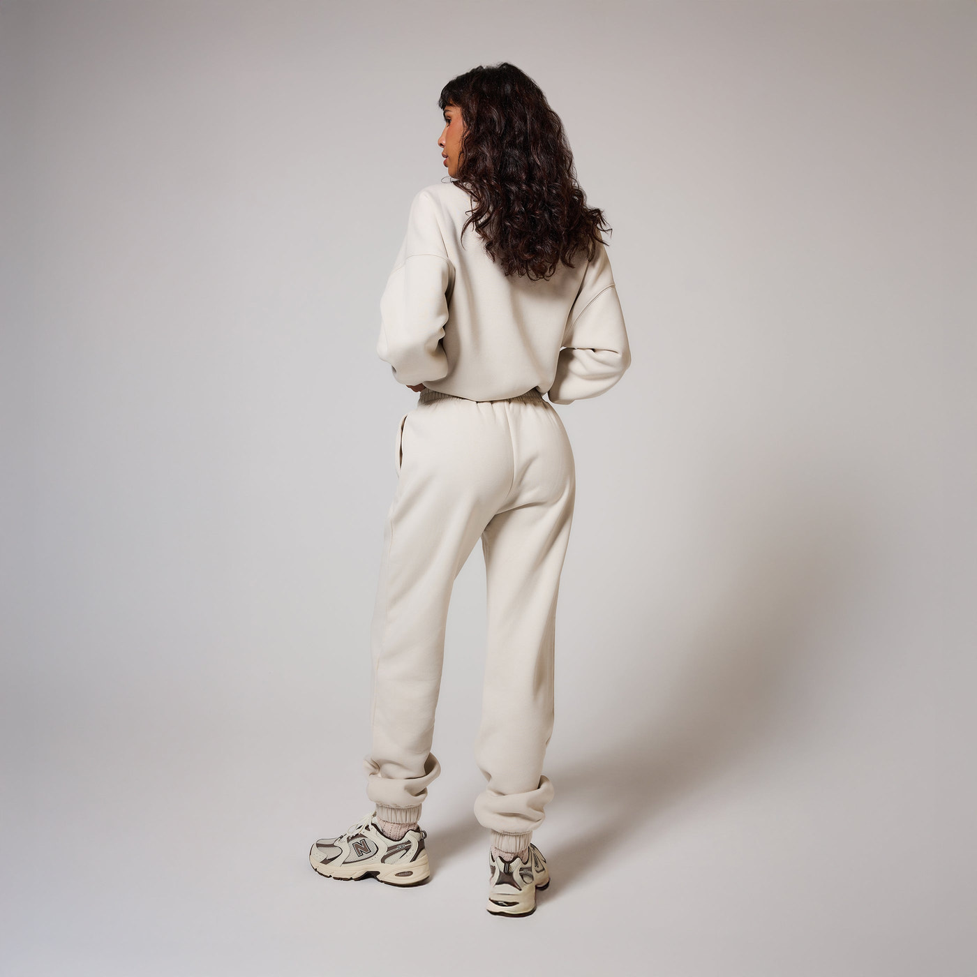 ALL SZN pantalon de jogging biologique à revers - Ecru