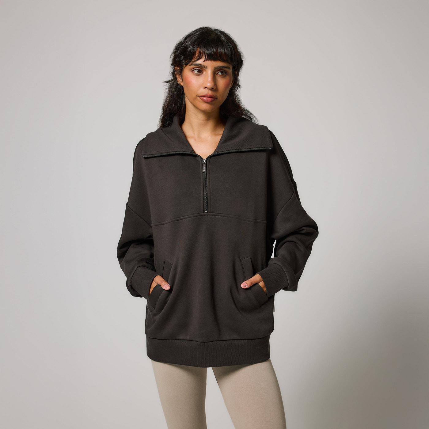 ALL SZN organique Pull Oversize avec Quart de Zip - Black Coffee