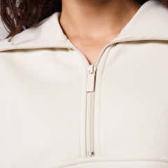 Sweat-shirt surdimensionné en coton biologique avec fermeture éclair 1/4 – Écru