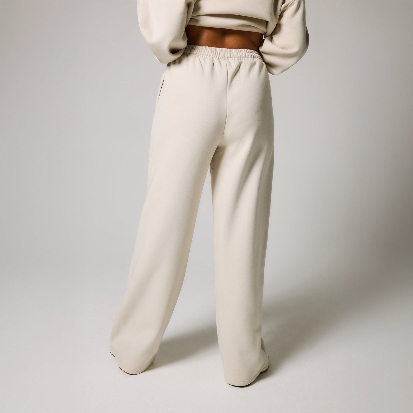 ALL SZN pantalon de jogging bio à jambes larges - Ecru