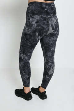 Legging taille haute 7/8 Revitalise – Tie & Dye noir