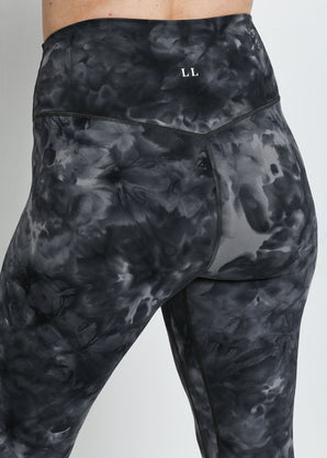 Revitalise 7/8 High Waisted Leggings - Black Tie Dye