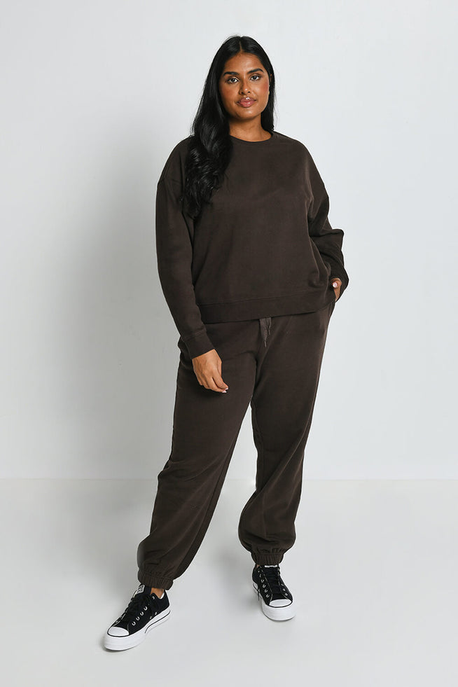 files/W_Brown_CosyEveryday_Joggers_1.jpg