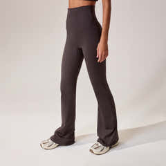 Legging évasé ultime pour tous les jours - Café noir