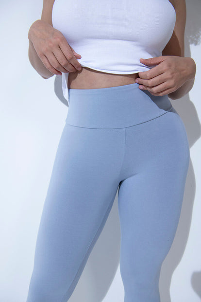 Curve Lightweight Everyday High Waisted Leggings - Powder Blue