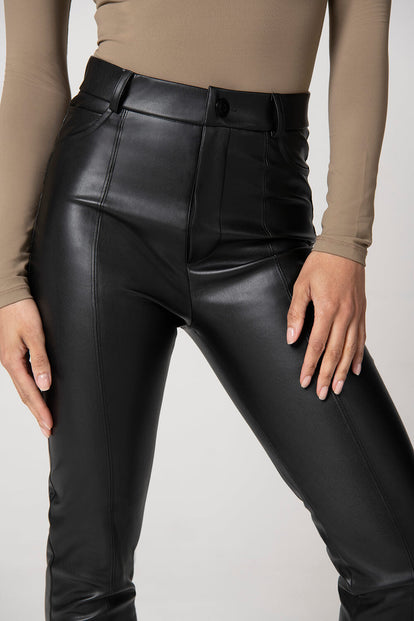 Pantalon en similicuir - Noir