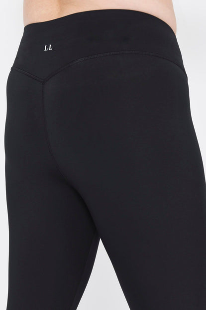 Legging de sport court taille haute grande taille Focus - Midnight Noir