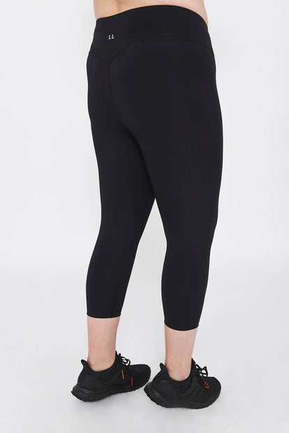 Legging de sport court taille haute grande taille Focus - Midnight Noir