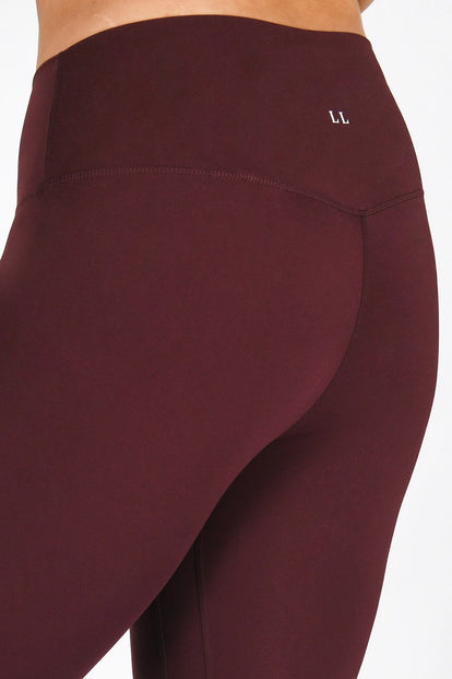 Legging court taille haute grande taille Revitalise - Winter Berry