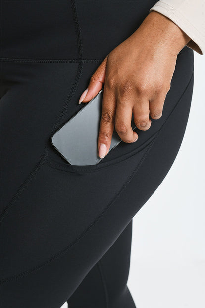 Legging de sport court grande taille Energise - Midnight Noir