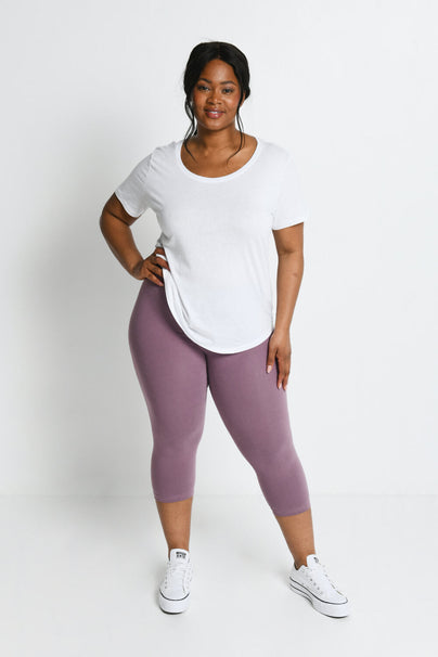 products/C_Plus_Size_Elderberry_Purple_Cropped_Leggings_1.jpg