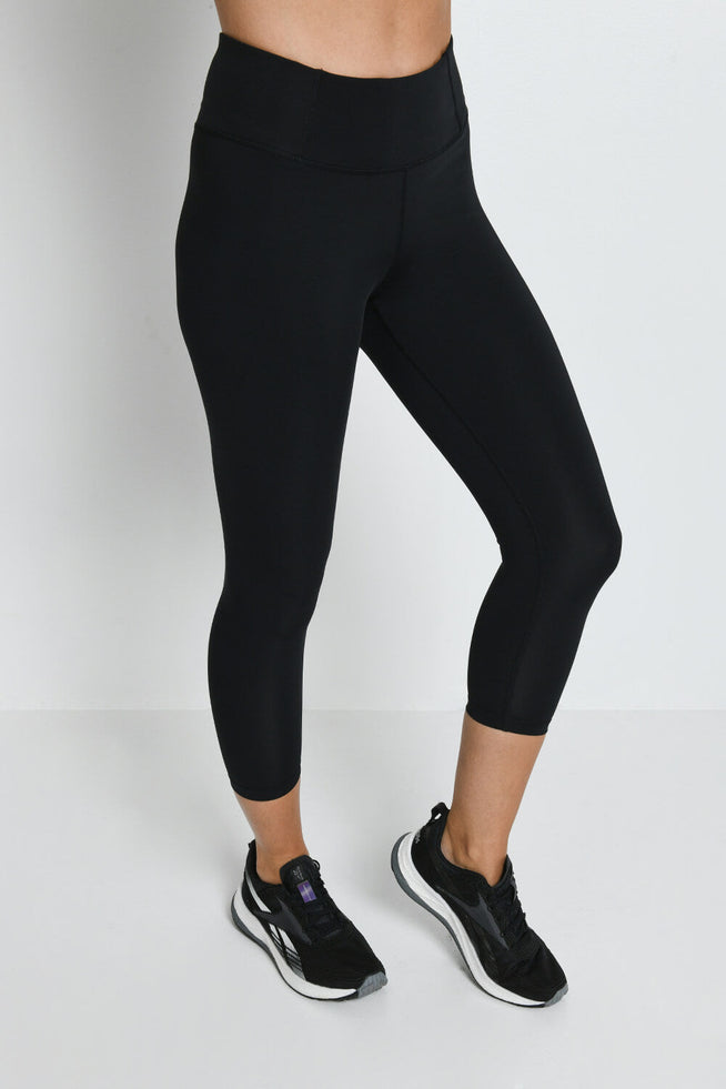 Legging de sport court taille haute Focus - Midnight Noir